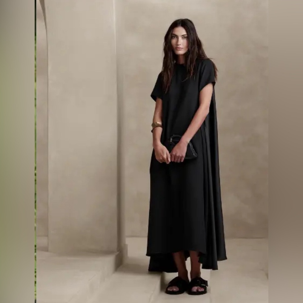 Banana Republic Aurelia Crepe & Satin Maxi Dress